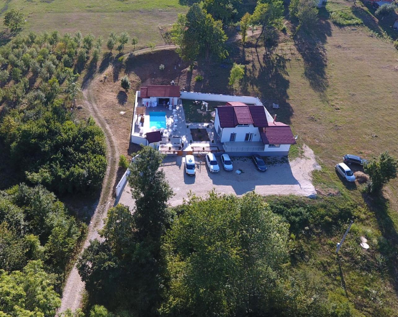 Romantic Lodge Banja Luka Exteriör bild