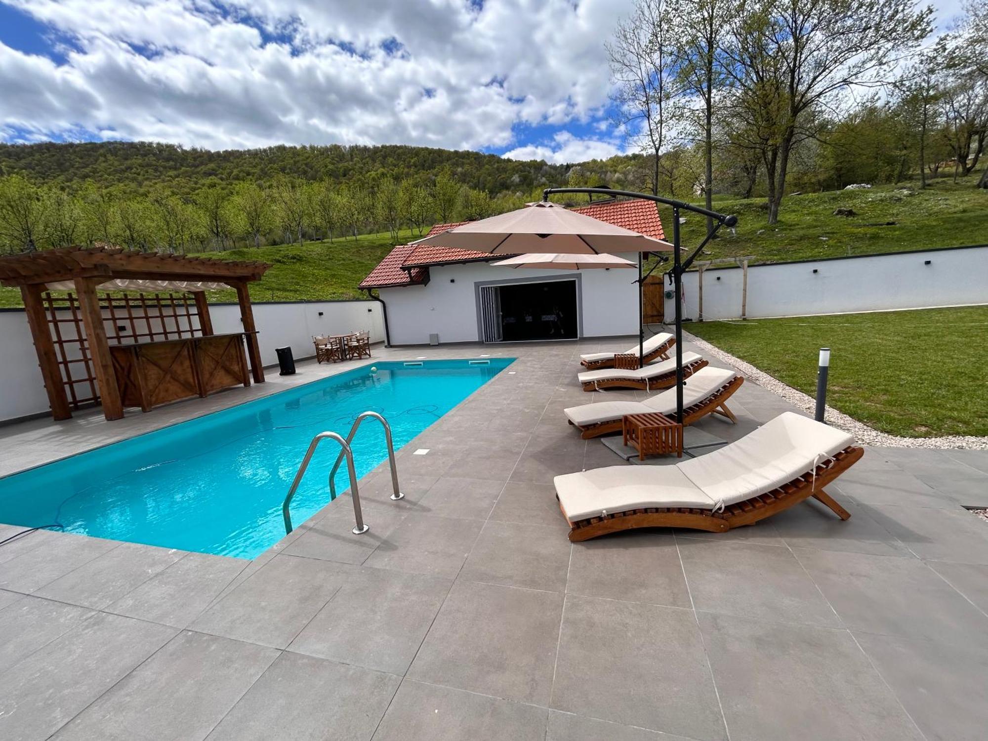Romantic Lodge Banja Luka Exteriör bild